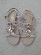Ladies strappy sandals Size 6. Low wedge heel Light Gold colour. VGC