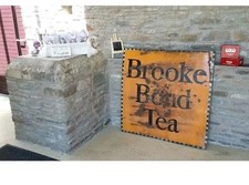 ORIGINAL VINTAGE ENAMEL BROOKE BOND TEA ADVERTISING SIGN EXTRA LARGE
