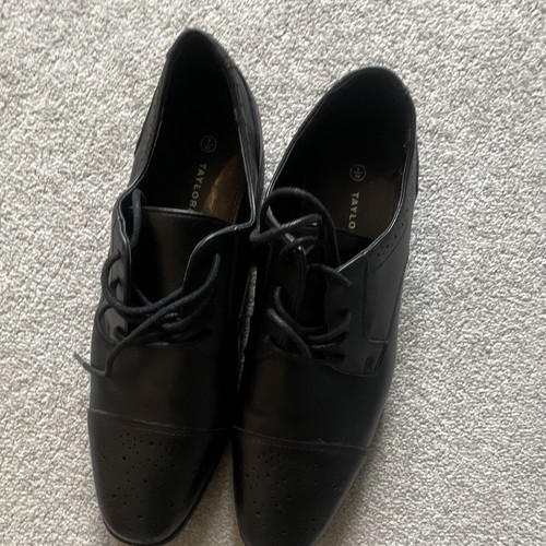 Taylor wright men - &, black