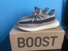 Size UK 9.5 - adidas Yeezy Boost 350 V2 Zyon