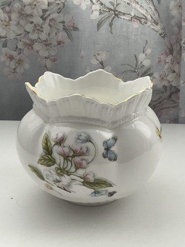 Aynsley fine bone - fine, china