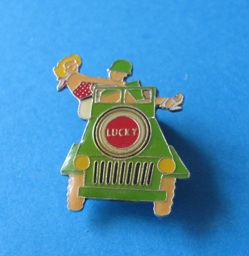 Lucky strike cigarette - lucky,