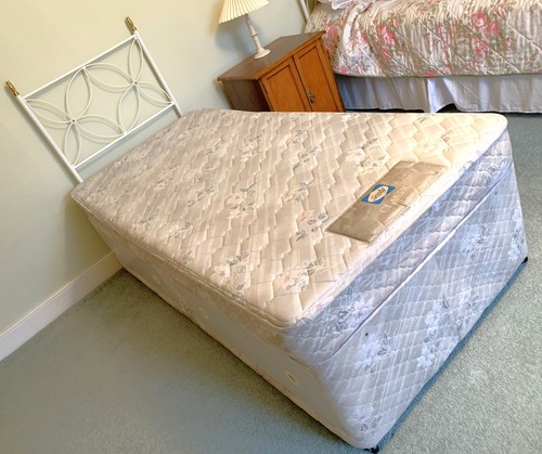 Vintage 1990 sealy single - vintage,
