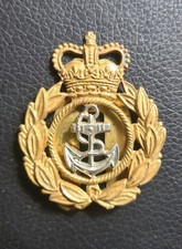 Royal Navy Chief Petty Officer Beret Badge Queens Crown With Slider