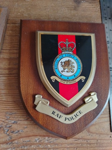 Vintage police royal air - ,