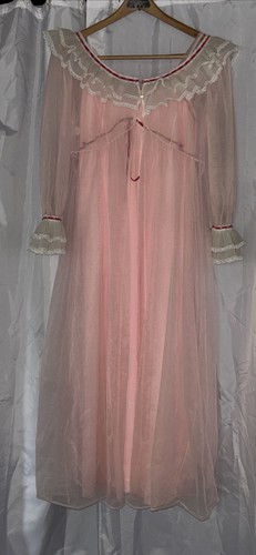 2pc vtg lisette nightgown - vtg,