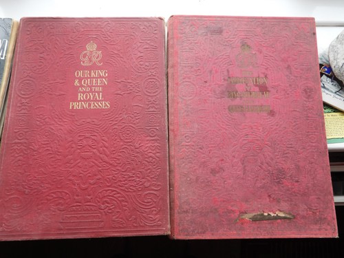 Books the royal family - the, family.