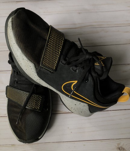 Nike black university - pg,