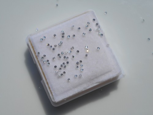 1mm moissanite round - round, gemstones