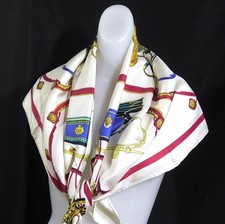 Authentic HERMES Carre 90