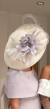 SNOXELL GWYTHER STUNNING HAT HATINATOR MOTHER OF THE BRIDE SILVER LILAC CREAM