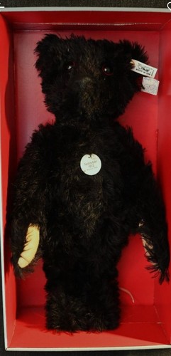 Steiff teddy bear 1912 replica - bear,