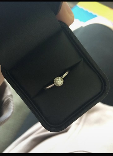 Halo diamond engagement - diamond,