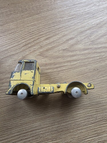 Vintage yellow corgi - yellow,