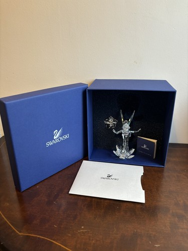 Mint condition 2008 - mint, swarovski