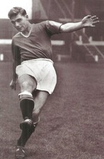 Football Photo DUNCAN EDWARDS