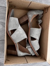 Clarks Kaylin60 Glad Suede