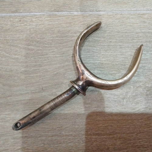 Vintage brass bronze oar lock - vintage, brass/bronze