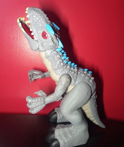 Jurassic world thrashing - jurassic,