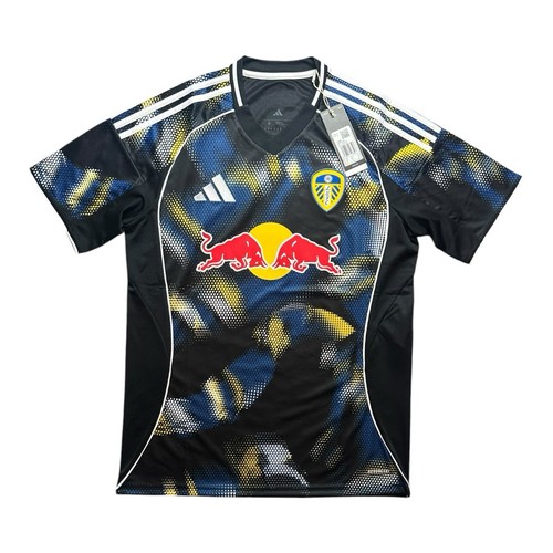 Leeds united 2025 - leeds, third