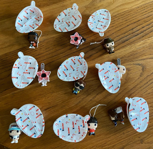 Stranger things kinder - stranger, egg