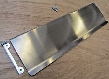 IN 3 Finishes polished brass