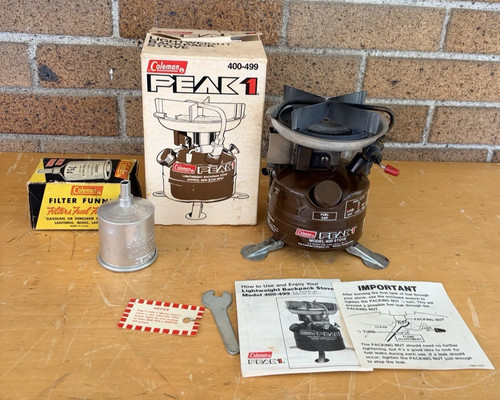 Coleman peak backpack - backpack, stove