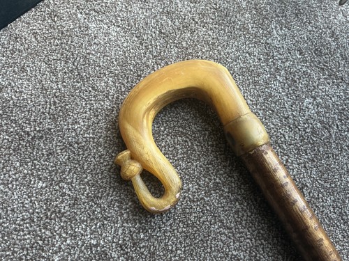 Rams crook bone - bone, shoe
