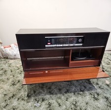 Grundig Stereo Radiogram Console Mandello 6/GB. Vintage Retro 1970's.
