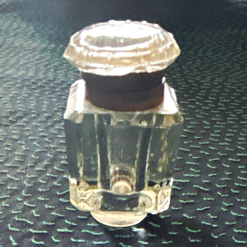 Clear decorative glass crystal - decorative, glass/crystal