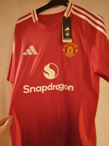 Bnwt manchester united home - bnwt,