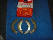 BMW E36 316i, 318i, 318TDS Saloon, Coupe, Compact NOS Mintex Brake Shoes