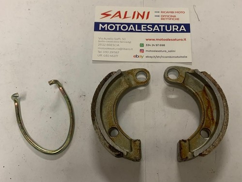 Pair front brake shoes - front,