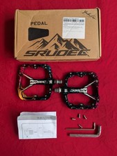 Flat Pedals CNC Multi Colour Aluminium 354g NEW Removable Pins Sealed Bearing