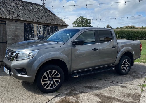 2017 nissan navara 300 - -, no