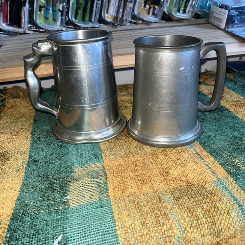 Two pewter tankards one - tankards, is