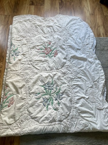 Vintage floral embroidered - floral,