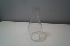 VINTAGE GLASS OIL LAMP CHIMNEY