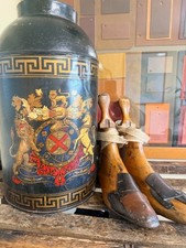 Old Toleware Shop Display-