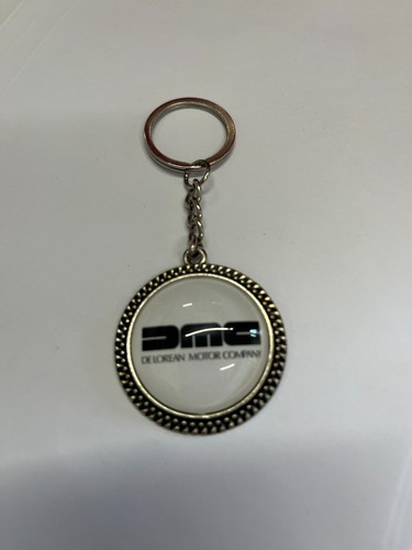 Dmc delorean keyring - delorean, in