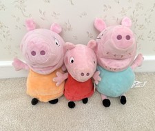 Peppa Pig Family Mummy & Daddy Hand Puppet Soft Toys Bundle
