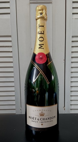 Moet chandon magnum display - moet,