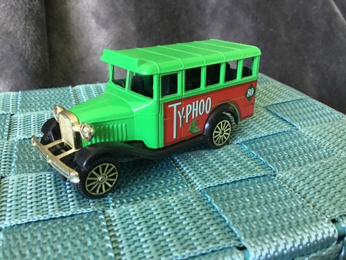Corgi typhoo bedford bus - corgi,