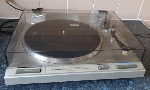 Pioneer direct drive turntable - pioneer,