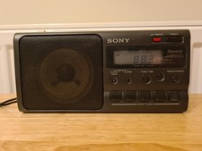 Vintage Sony ICF - M350L 3