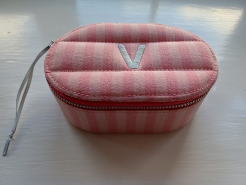 Small travel size zipped - m&s,