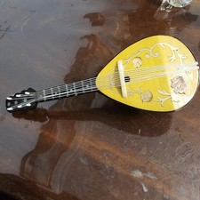 vintage Sorrento Ware mandolin