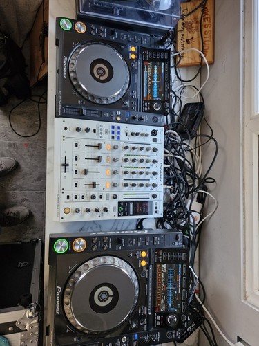 Cdj 2000 nexus pair - nexus, with