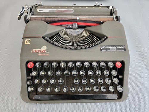 Vintage empire aristocrat - empire,