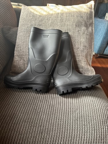 Wellies peak valley born - peak,